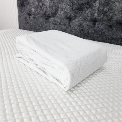 🛏️ SleepCare™ Protector Impermeable de Colchón + 2 Protectores de Almohada🎁